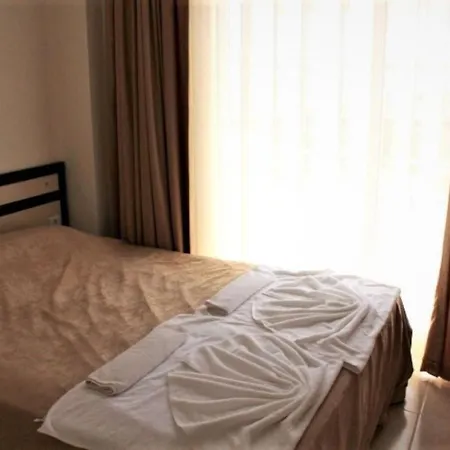 Villa Emerald 9, Large 3 Bed, 3 Ensuite Fethiye