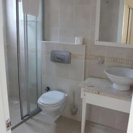 Emerald 9, Large 3 Bed, 3 Ensuite Villa *